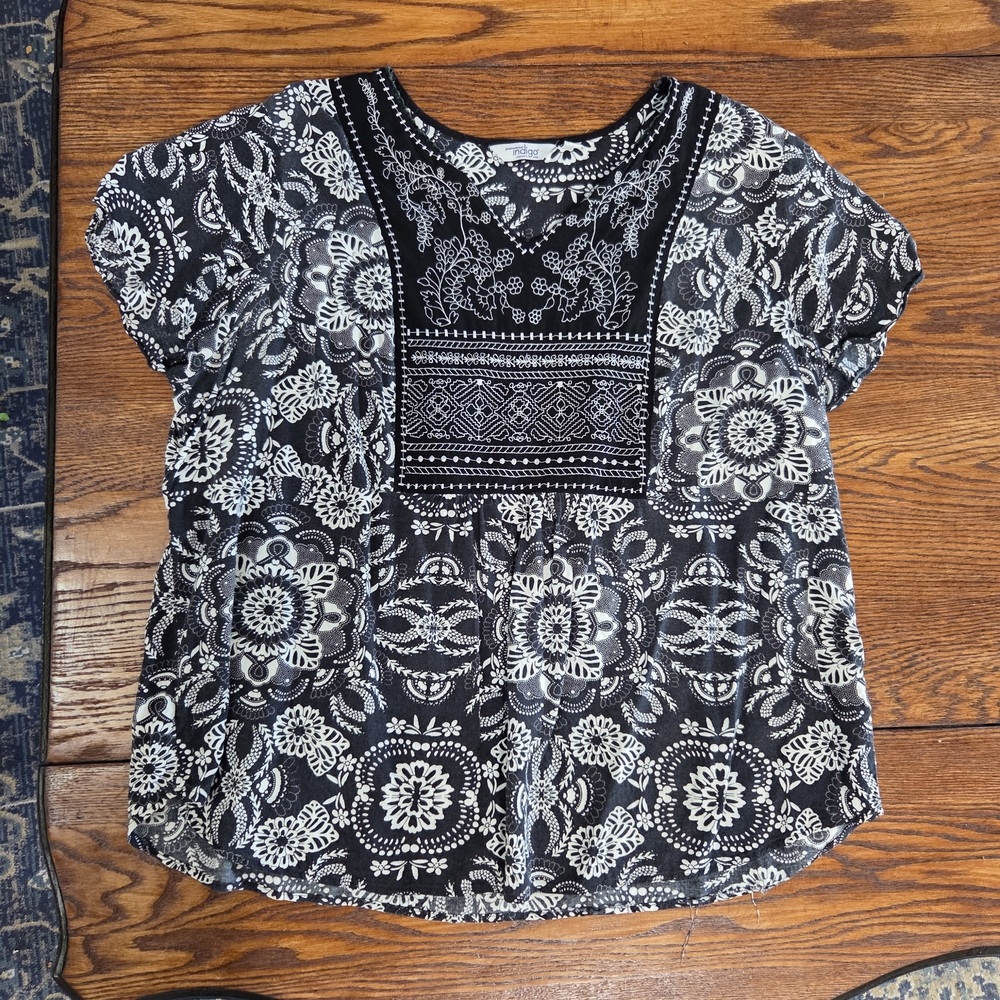 Indigo Black and White Puff Sleeve Blouse with Bib Collar
